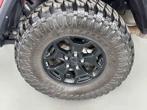 Used 2021 Jeep Gladiator Sport AWD/4WD image 30