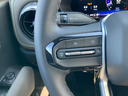 New 2026 Chevrolet Colorado ZR2 w/ Technology Package image 19