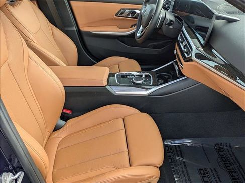 Used 2023 BMW 330i xDrive Sedan w/ Premium Package image 22