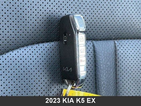 Used 2023 Kia K5 EX w/ EX Premium Package image 29