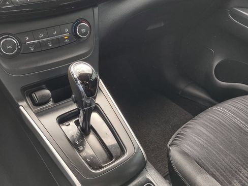 Used 2017 Nissan Sentra SV image 23