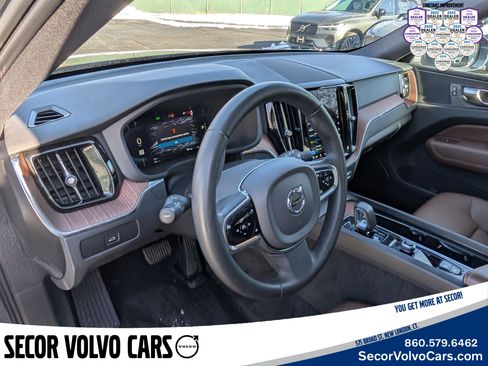 Certified 2023 Volvo XC60 B5 Plus w/ Climate Package image 8