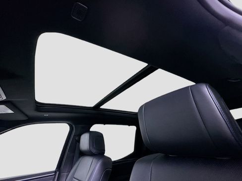 Used 2024 Toyota Tundra Platinum image 15