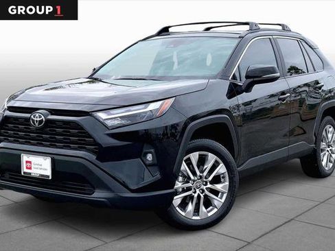 Certified 2025 Toyota RAV4 XLE Premium image 1