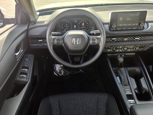 Used 2024 Honda Accord EX image 12