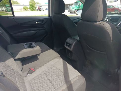Used 2024 Chevrolet Equinox LT AWD/4WD image 19