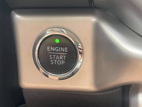 Used 2022 Ford Expedition XLT RWD image 19