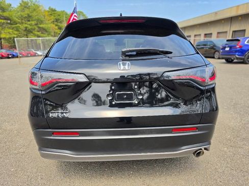 Used 2023 Honda HR-V Sport image 4