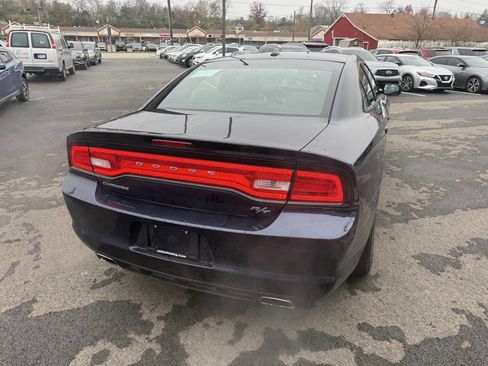 Used 2014 Dodge Charger R/T image 10