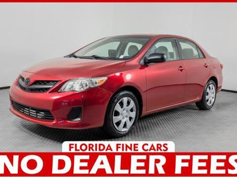 Used 2012 Toyota Corolla LE FWD image 1