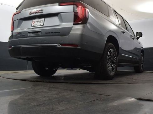 Used 2025 GMC Yukon XL Elevation image 54