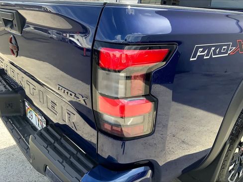 Used 2022 Nissan Frontier Pro-X RWD image 32