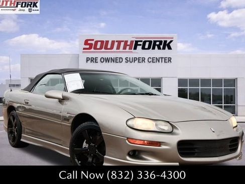 Used 2001 Chevrolet Camaro Z28 w/ Sport Appearance Pkg image 1