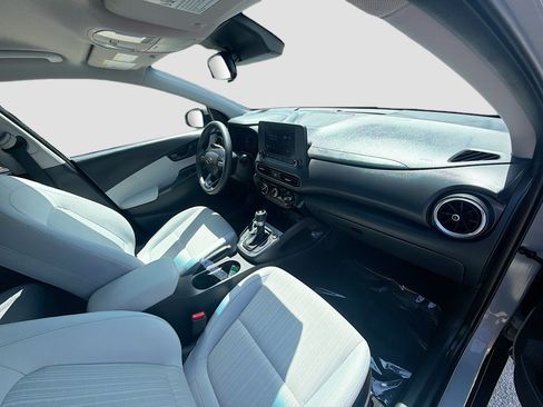 Used 2023 Hyundai Kona SEL FWD image 29