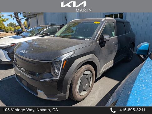 Used 2026 Kia EV9 Wind AWD/4WD image 1