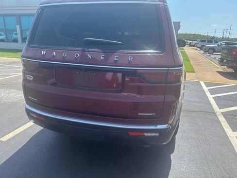 Used 2022 Jeep Wagoneer Series I w/ Convenience Group I AWD/4WD image 5