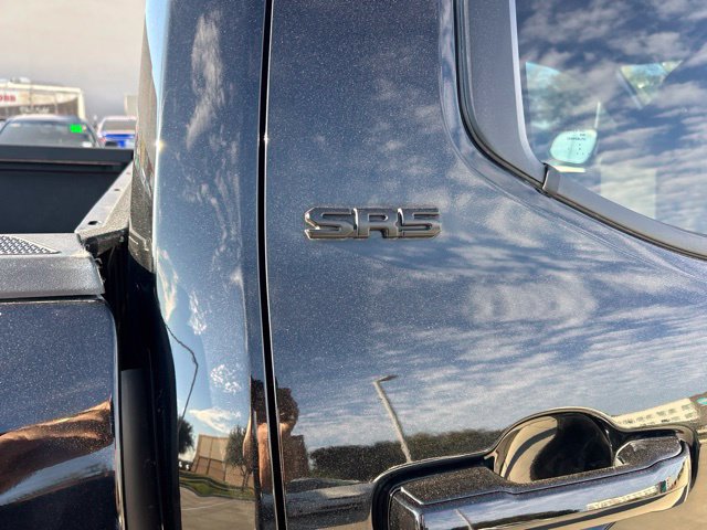 Used 2024 Toyota Tacoma SR5 AWD/4WD image 4