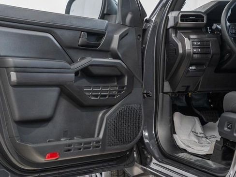 New 2026 Toyota Tacoma SR5 image 35