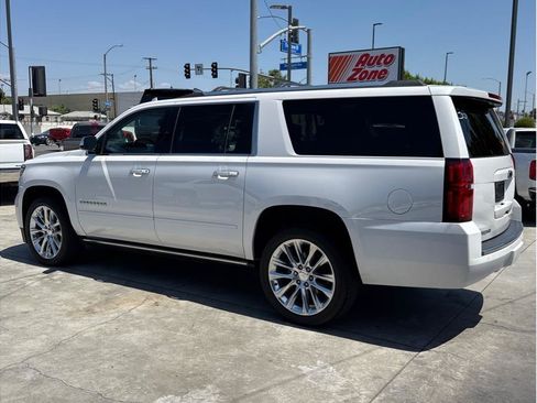 Used 2019 Chevrolet Suburban Premier w/ Premier Plus Edition AWD/4WD image 60