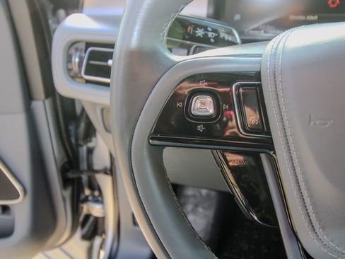 Used 2020 Lincoln Aviator Reserve w/ Equipment Group 201A image 24