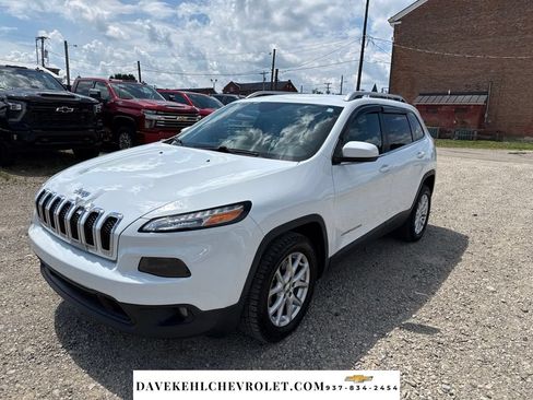Used 2014 Jeep Cherokee Latitude FWD image 1