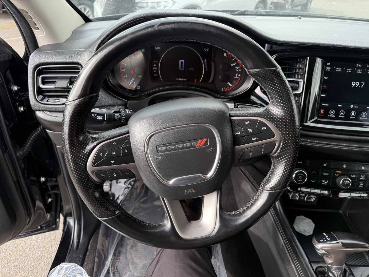 Used 2022 Dodge Durango SXT w/ Trailer Tow Group IV AWD/4WD image 8