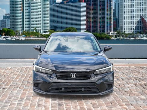 Used 2023 Honda Civic LX image 2