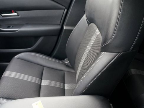 Used 2024 MAZDA CX-50 AWD 2.5 S w/ Premium Package image 29