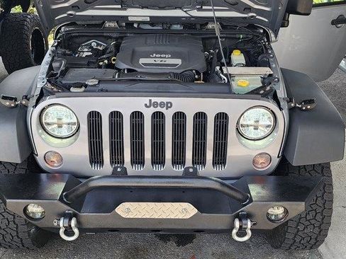 Used 2014 Jeep Wrangler Sport w/ Quick Order Package 24S AWD/4WD image 24