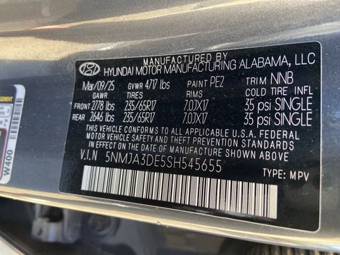 Used 2025 Hyundai Tucson SE FWD image 36