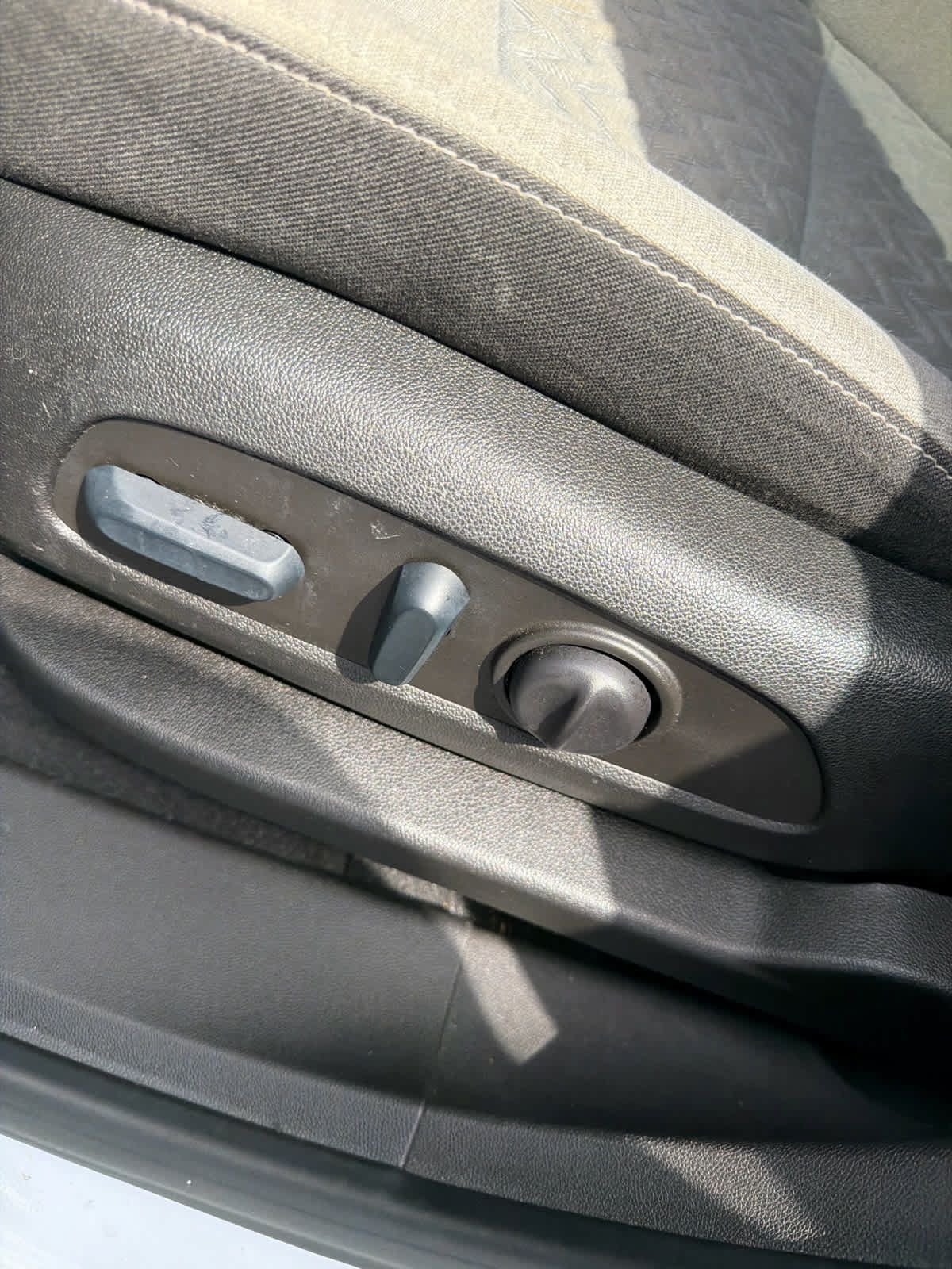Used 2022 Chevrolet Equinox LT FWD image 21