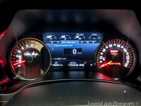 Used 2019 Ford F150 Raptor w/ Equipment Group 802A Luxury AWD/4WD image 13
