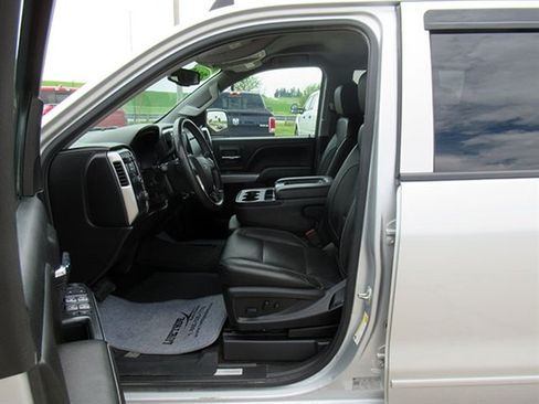 Used 2018 Chevrolet Silverado 1500 LT w/ All Star Edition AWD/4WD image 10