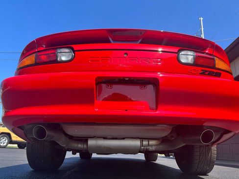 Used 2002 Chevrolet Camaro Z28 w/ Preferred Equipment Group 2 RWD image 42