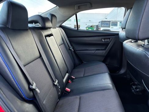 Used 2017 Toyota Corolla L image 21