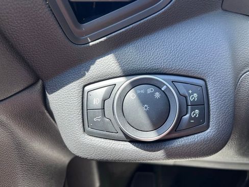Used 2017 Ford Escape SE AWD/4WD image 10