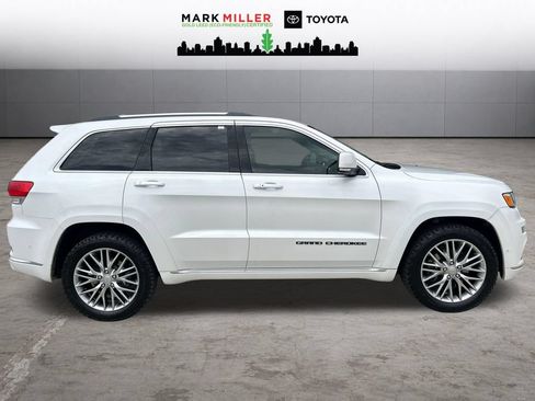 Used 2018 Jeep Grand Cherokee Summit AWD/4WD image 7
