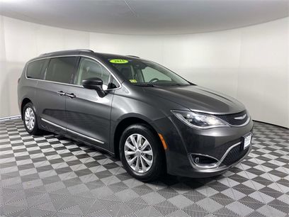 Used 2018 Chrysler Pacifica Touring-L