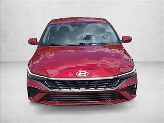 Used 2024 Hyundai Elantra SEL FWD video 2