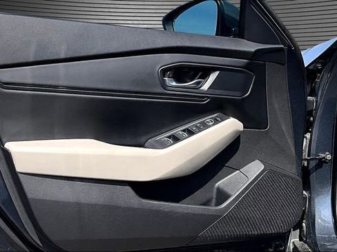 Used 2023 Honda Accord EX image 18