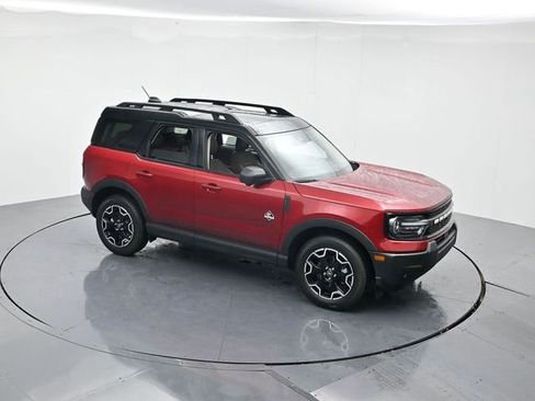 New 2025 Ford Bronco Sport Outer Banks w/ Outer Banks Tech Package+ image 38