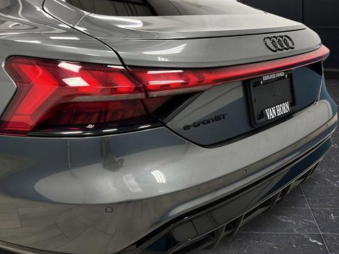 Used 2024 Audi e-tron GT Prestige w/ Prestige Package AWD/4WD image 39