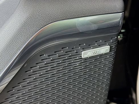 New 2026 Chevrolet Traverse RS w/ LPO, Floor Liner Package AWD/4WD image 17