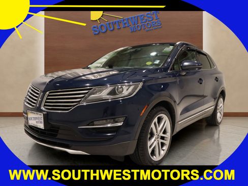 Used 2018 Lincoln MKC Reserve image 1