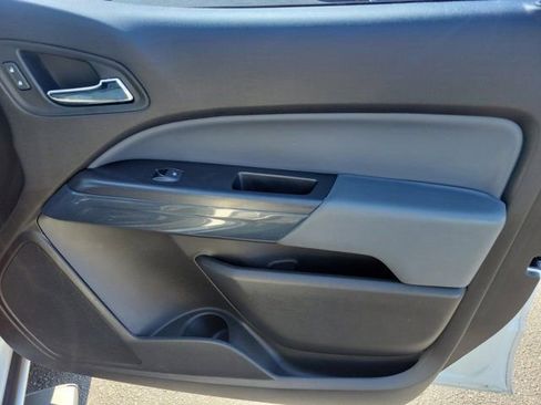 Used 2019 Chevrolet Colorado Z71 image 8