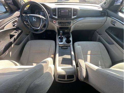 Used 2017 Honda Pilot LX image 20