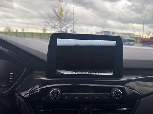 Used 2024 Ford Escape ST-Line image 19