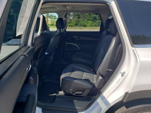 Used 2021 Kia Telluride EX w/ EX Premium Package FWD image 11