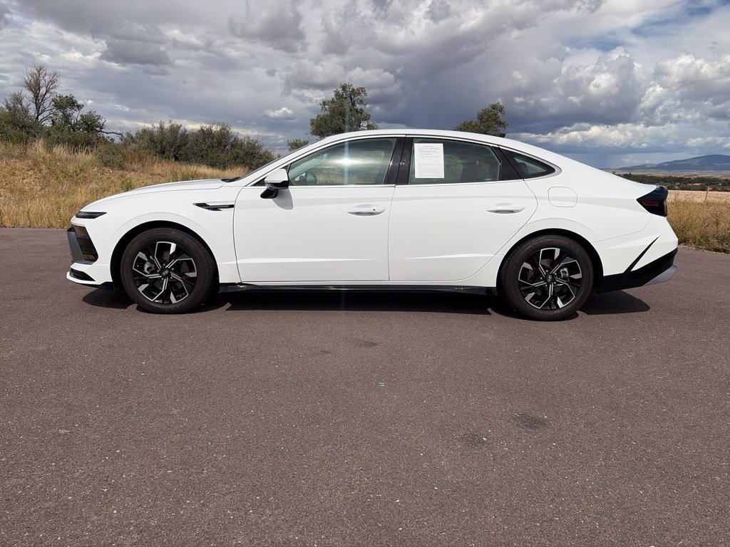 Certified 2025 Hyundai Sonata SEL FWD image 8