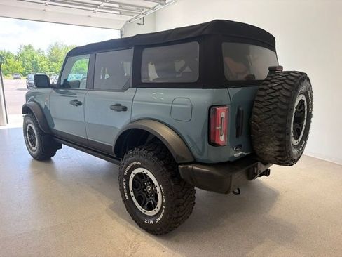 Used 2022 Ford Bronco Badlands w/ Sasquatch Package AWD/4WD image 5